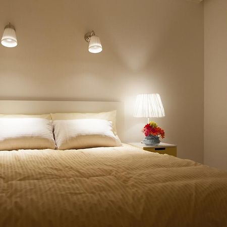 Jenna Suite Gangnam Garosugil Seoul Bilik gambar